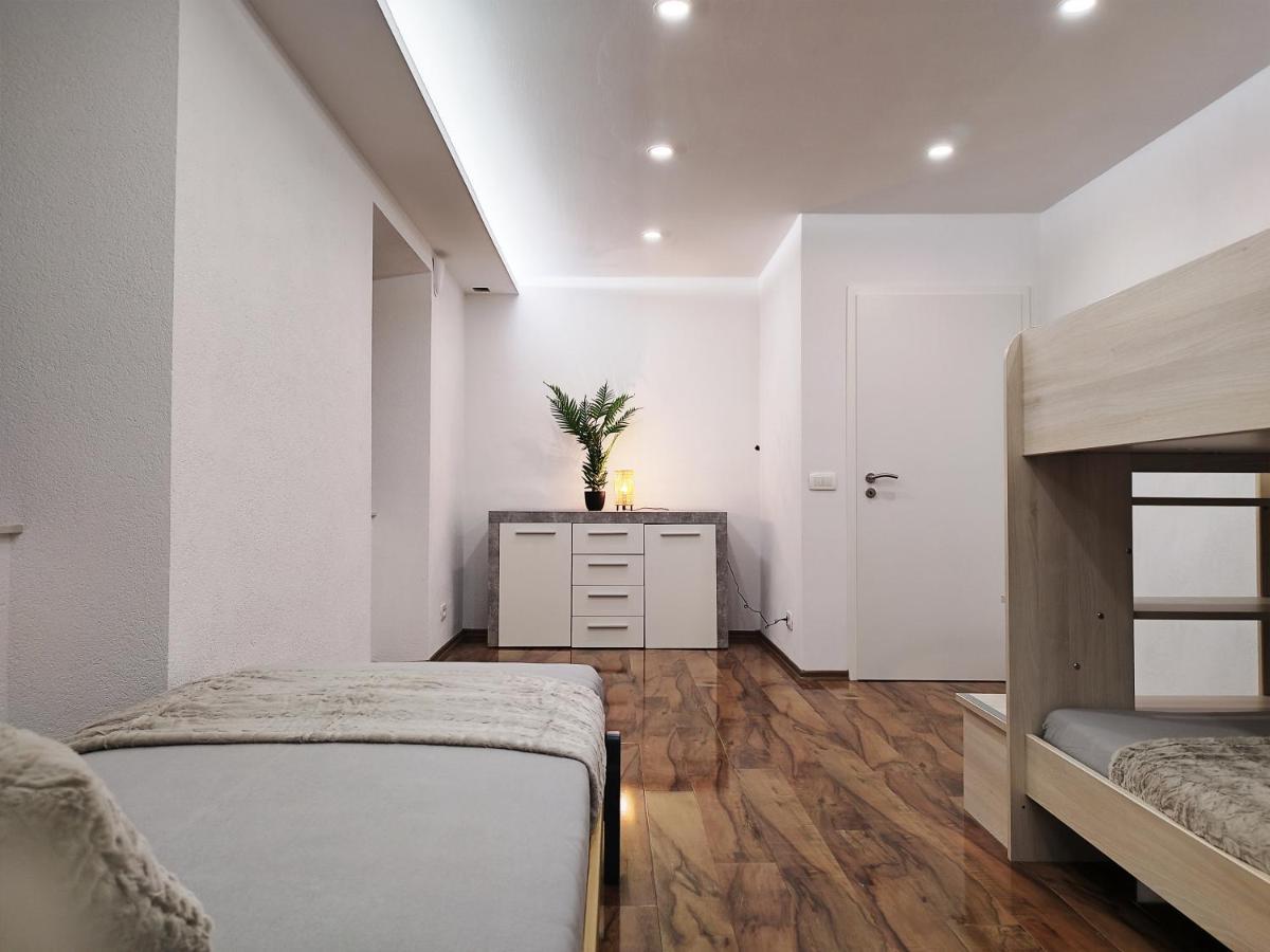Stara Posta Apartment 8 Гросупле Экстерьер фото
